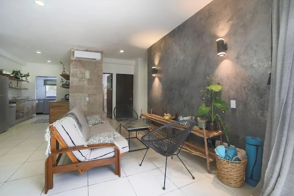 Apartment Lovely 2 Bdrm Condo In Gated Community & Pool View Playa del Carmen Mexico